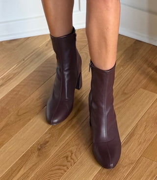 THIVA BURGUNDY BOOTIES