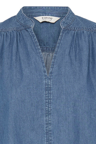 PUFF SLEEVE CHAMBRAY BLOUSE