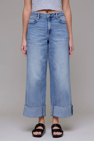 Medium Light Cuffed Crop Wide leg: 24