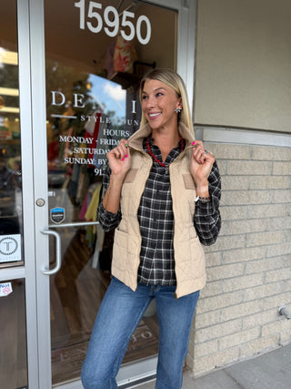 ADJUSTABLE QUILTED VEST