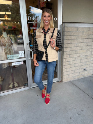 ADJUSTABLE QUILTED VEST