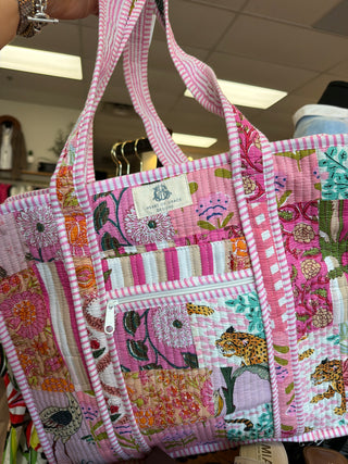 Pink City | Large Quilted Zipper Tote Bag 