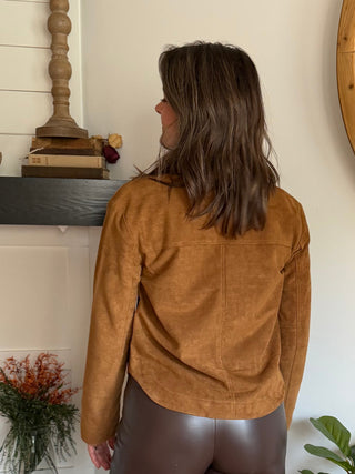 SUEDE SNAP SHACKET