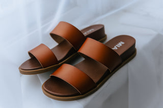 COMFY BROWN SANDAL SLIDE