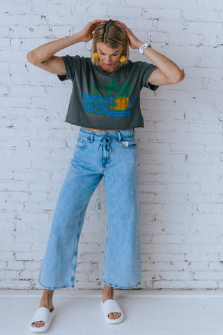 YACHT ROCK CROPPED TEE