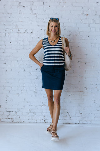 UTILITY NAVY SKORT