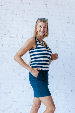 UTILITY NAVY SKORT
