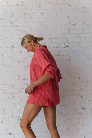 THE PERFECT STRIPED BUTTON UP