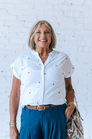 BYISILAS VNECK BLOUSE