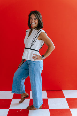 BYIMALLI FLUTTER SLEEVE BLOUSE