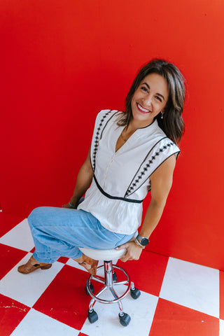 BYIMALLI FLUTTER SLEEVE BLOUSE