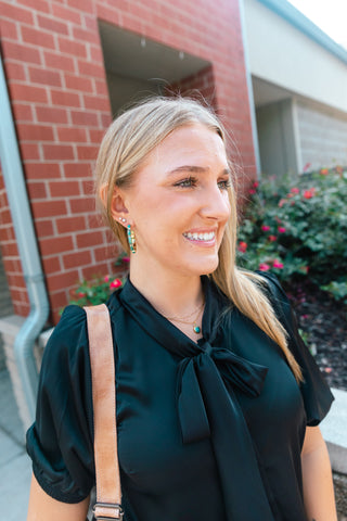 SAVANNA BLK PUFF SLV TIE TOP