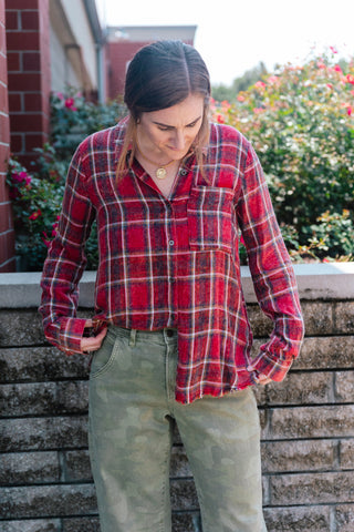 WASHED PLAID BUTTON UP