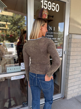 HENLEYNECK RIBBED TOP