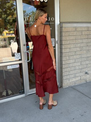 BRUNA LACE MIDI DRESS