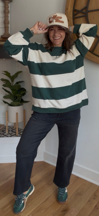 OVERSIZED STRIPED CREWNECK