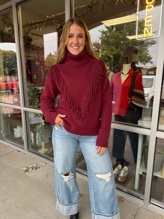 H&T- FRINGE SWEATER
