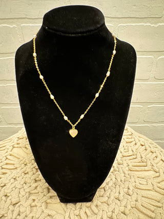 TINI HEART NECKLACE