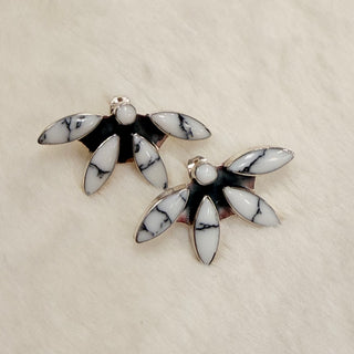 BOHO HALF FLOWER HOWLITE EARRING