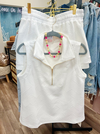 Textured 1/2 Zip Set - White