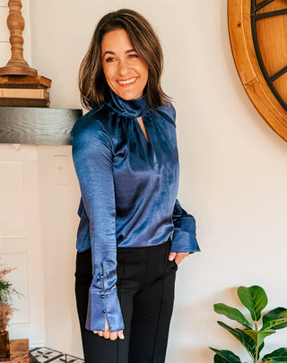BOW & GLOW TIE BLOUSE