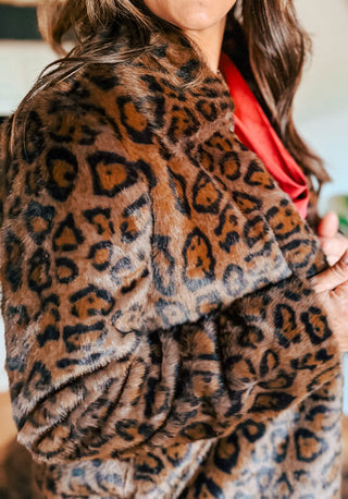 LEOPARD LOVE FAUX FUR COAT