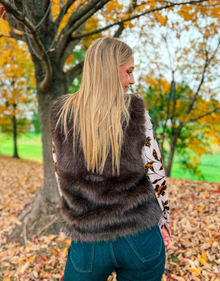 THE LUXE CHOCOLATE FUR VEST