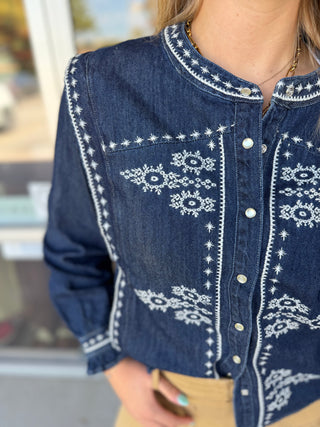 NILA BUTTON DOWN