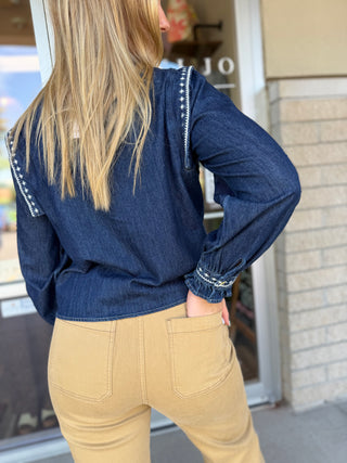 NILA BUTTON DOWN