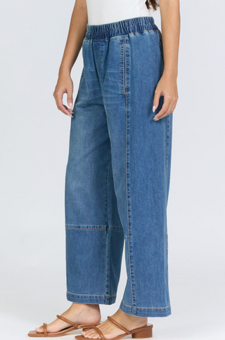 DELLA PULL ON DENIM