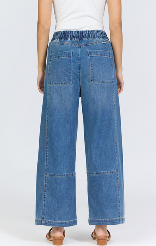 DELLA PULL ON DENIM