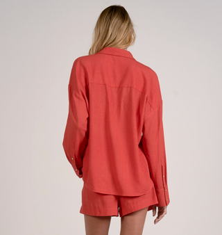 RED BUTTON UP COLLARED SHIRT