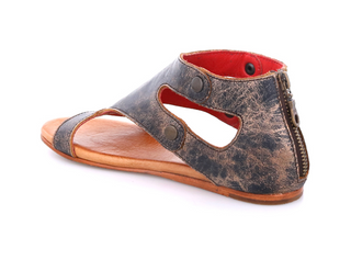 DISTRESSED LEATHER BLACK BUCKLE SANDAL BY BED|STU