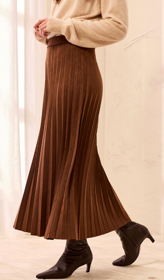 PLEATED BRWN SKIRT