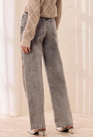 BROOKE FLORAL FLAIR DENIM
