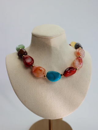 MULTICOLOR STONE BEADED NECKLACE, SHORT 