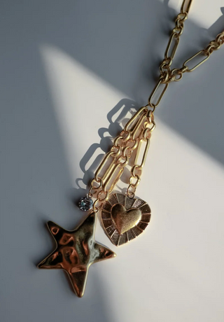 THE DAYDREAMER LARIAT