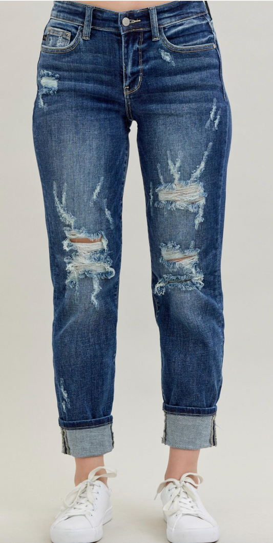 JB Destroyed Boyfriend Jean