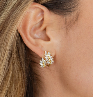 SPLENDID IRIS: EARRINGS