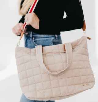 PS- DAY DREAMER QUILTED TOTE