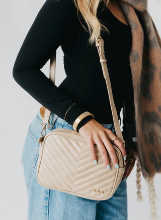 PS-WOVEN WILLOW CAMERA BAG