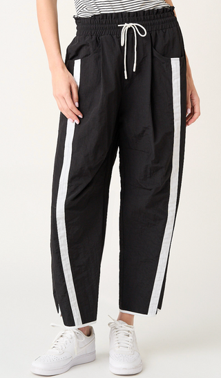 NORA NYLON PULL ON
