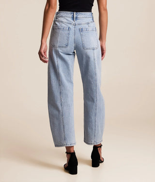 LIGHT BLUE EMBELLISHMENT BARREL JEANS