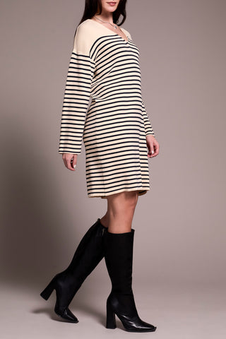 TRIBAL- V NK DRESS W/BUTTONS